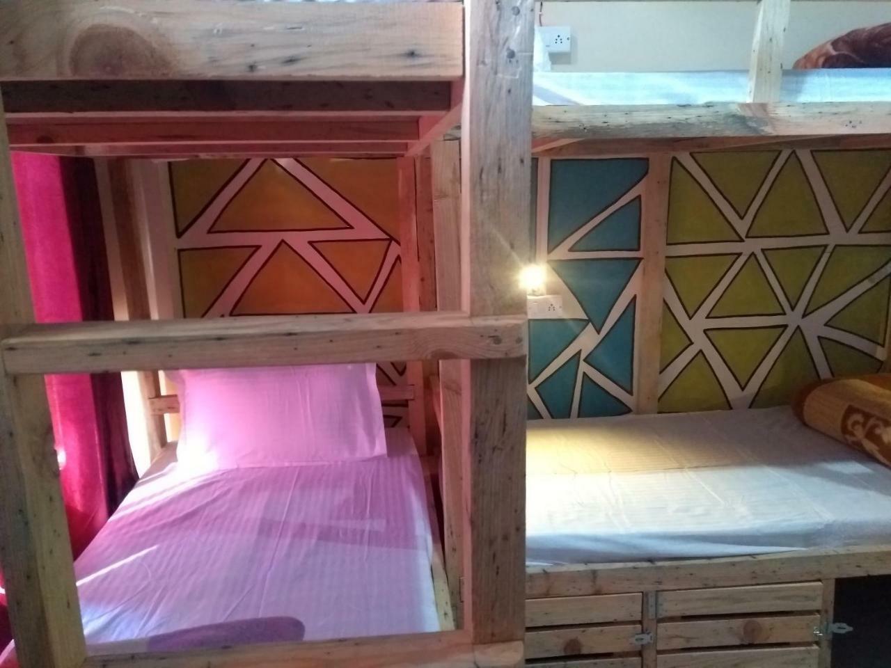 La Vaca India Mcleodganj Vandrarhem McLeod Ganj Exteriör bild